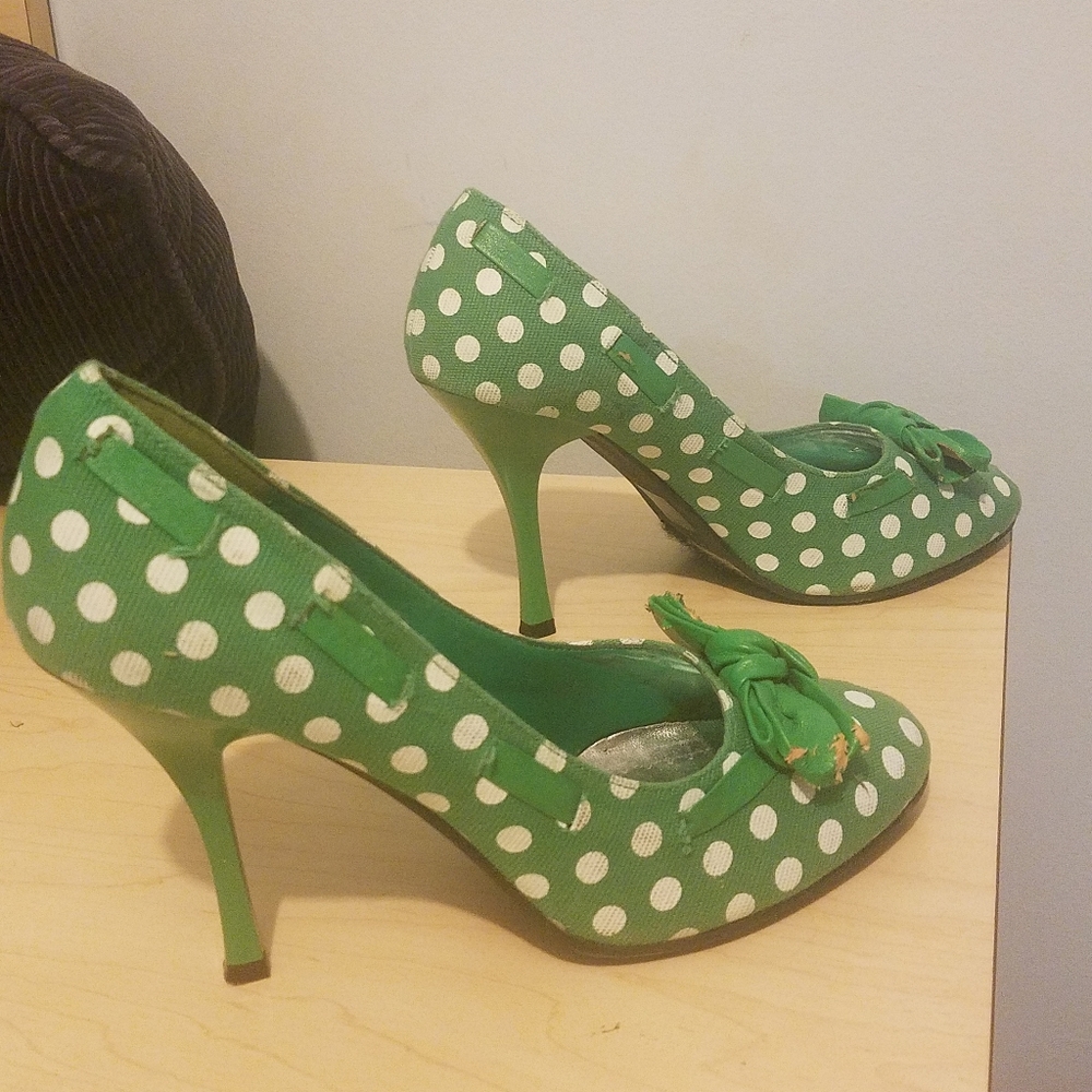 If Carrini Size 8 Pumps